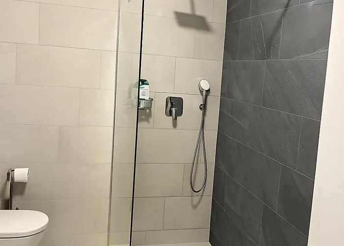 Modern, Garden Pula-vidikovac *